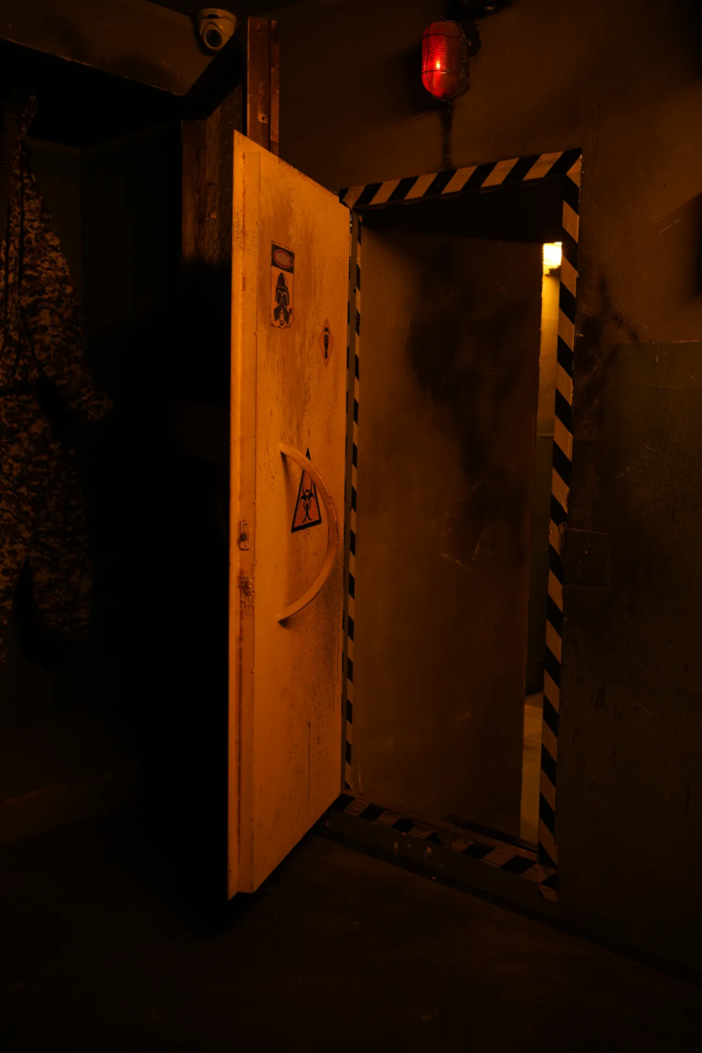 In der Nähe von einem Kernkraftwerk in Tschernobyl bildete sich ein Becken mit Anomalien